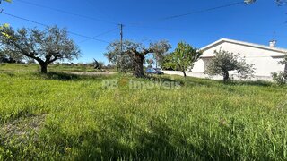 Terreno · 1150 m² · 64 500 €