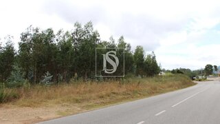 Land for sale in Tondela, Portugal — €140,000