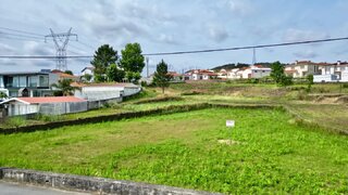 Land for sale in Paredes, Portugal — €499,000