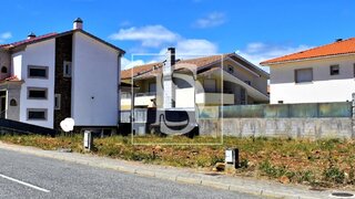 Land for sale in Bragança, Portugal — €53,000