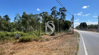 Terreno para venda em Tondela, Portugal — 30 000 €
