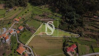 Land for sale in Monção, Portugal — €23,000