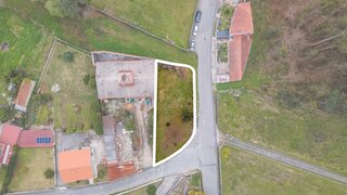 Land for sale in Barcelos, Portugal — €82,500