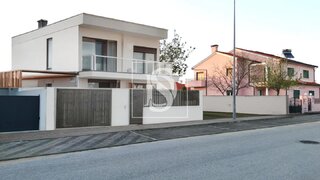 Land for sale in Entroncamento, Portugal — €36,500