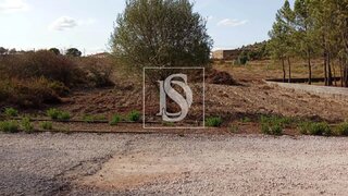 Land for sale in Tomar, Portugal — €18,000