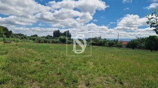 Land for sale in Tondela, Portugal — €70,000