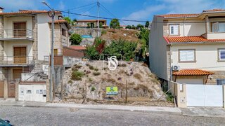 Terreno para venda em Amarante, Portugal — 45 758 €