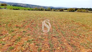 Terreno em Bragança · 25 000 m² · 400 000 €