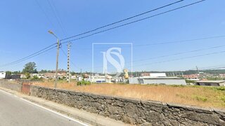 Land for sale in Paços de Ferreira, Portugal — €149,000