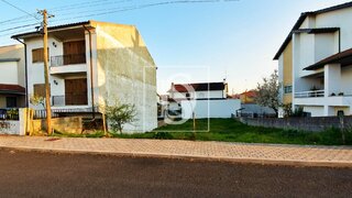 Land for sale in Bragança, Portugal — €72,000