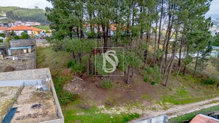 Land for sale in Amarante, Portugal — €77,000