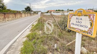 Land for sale in Palmela, Portugal — €400,000