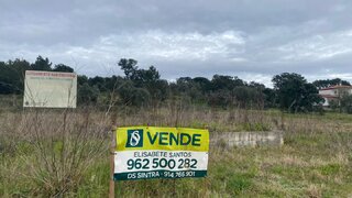 Land for sale in Chamusca, Portugal — €39,990