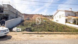 Land for sale in Amarante, Portugal — €45,000
