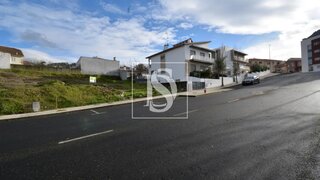 Land for sale in Bragança, Portugal — €68,000