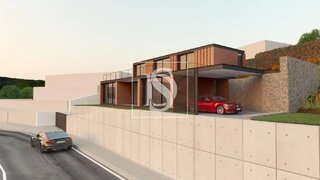 Land for sale in Valença, Portugal — €41,500