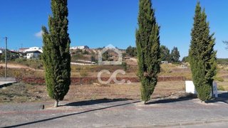 Land for sale in Torres Vedras, Portugal — €840,000
