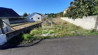 Land for sale in Chaves, Portugal — €95,000