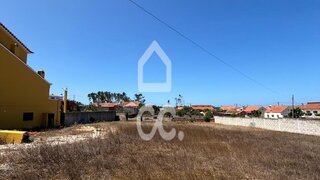 Terreno para venda em Marinha Grande, Portugal — 50 000 €