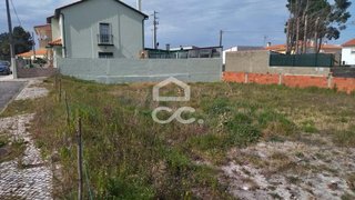 Land for sale in Marinha Grande, Portugal — €32,000
