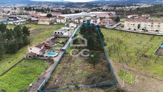 Land for sale in Chaves, Portugal — €332,500