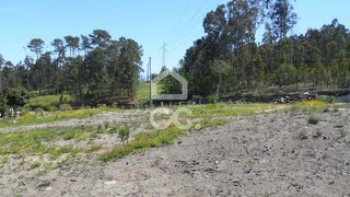 Land for sale in Valença, Portugal — €87,000