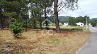 Land for sale in Valença, Portugal — €30,000