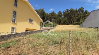 Terreno em Coimbra · 1800 m² · 68 000 €