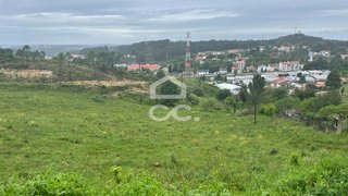 Terreno de 23 539 m² em Coimbra