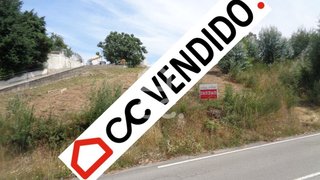 Land for sale in Paredes, Portugal