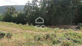 Land for sale in Felgueiras, Portugal — €148,000