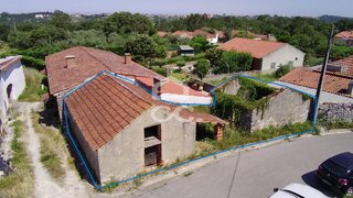 Land for sale in Porto de Mós, Portugal — €30,000