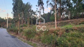 Land for sale in Guimarães, Portugal — €49,500