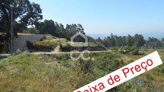 Land for sale in Valença, Portugal — €95,000