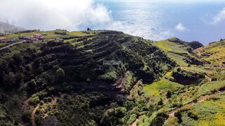 Land for sale in Calheta (Madeira), Portugal — €390,000