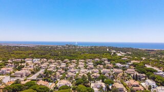 Land for sale in Loulé, Portugal — €1,975,000