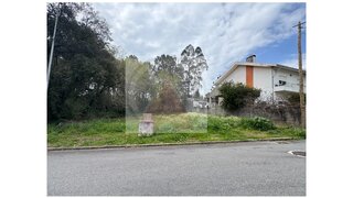 Land for sale in Vila Nova de Gaia, Portugal — €70,000