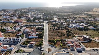 Land for sale in Vila do Bispo, Portugal — €200,000