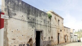 Land for sale in Albufeira, Portugal — €160,000