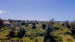 Land for sale in Lagoa, Portugal — €615,000