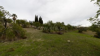 Land for sale in Portimão, Portugal — €266,400