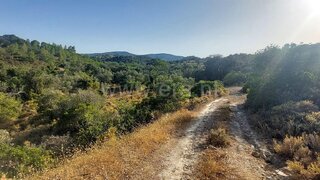 Terreno para venda em São Brás de Alportel, Portugal — 21 000 €