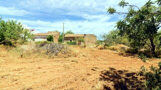 Land for sale in Loulé, Portugal — €350,000