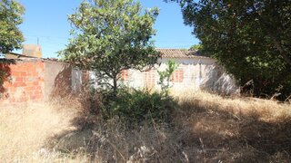 Land for sale in Silves, Portugal — €247,000
