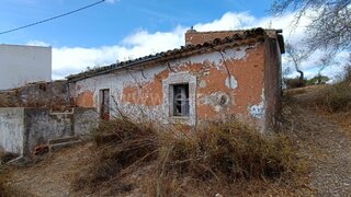 Land for sale in Loulé, Portugal — €750,000