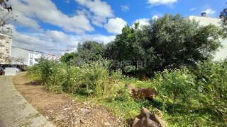 Land for sale in Loulé, Portugal — €600,000