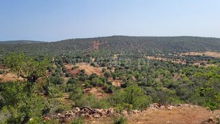 Land for sale in Loulé, Portugal — €76,000