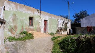 Land for sale in Loulé, Portugal — €74,000