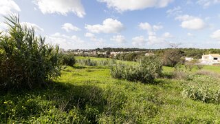 Land for sale in Portimão, Portugal — €700,000