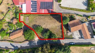 Land for sale in Felgueiras, Portugal — €95,000